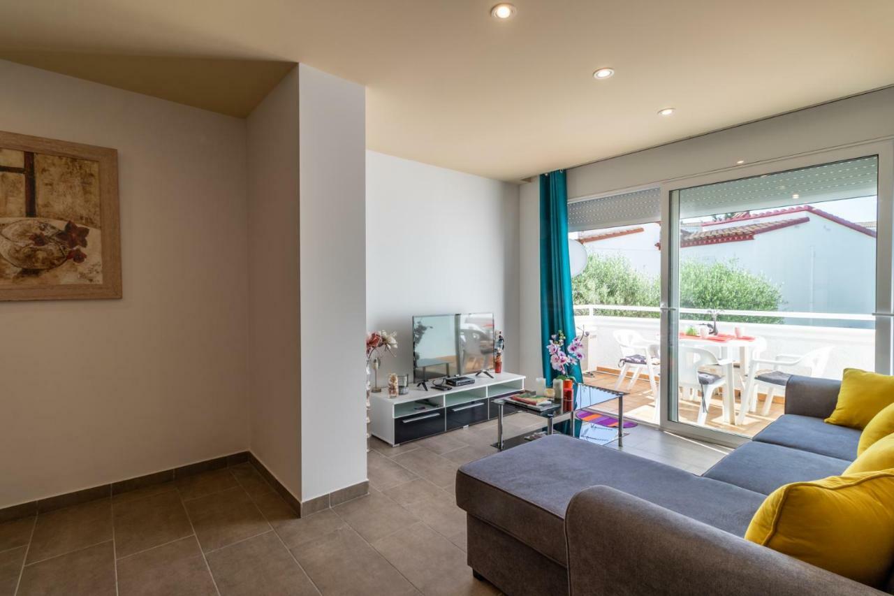 Goldhome - Valira Empuriabrava Exteriör bild