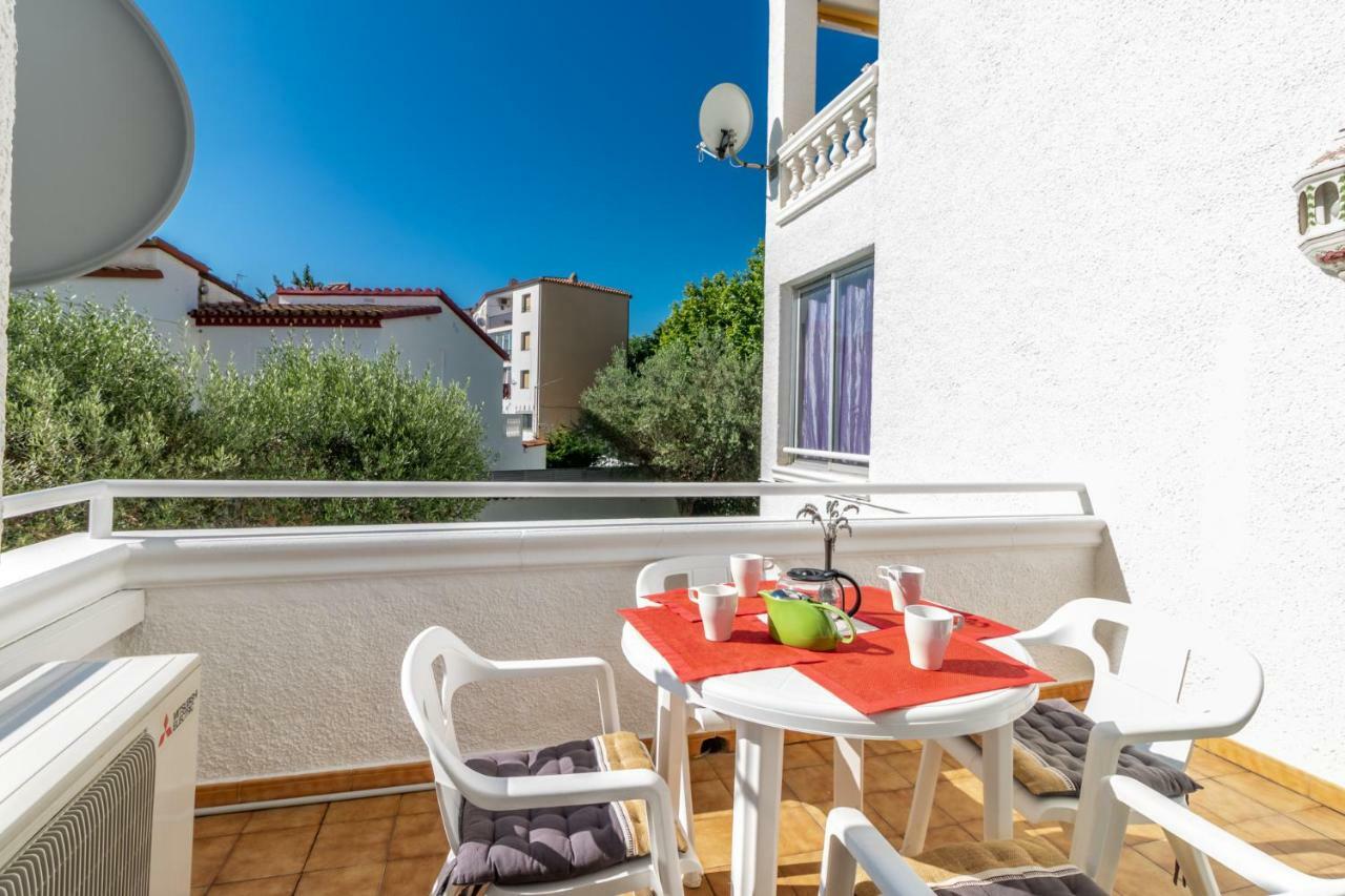 Goldhome - Valira Empuriabrava Exteriör bild